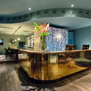 Manhattan Otel